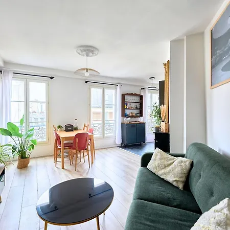 Bright In The Heart Of - Welkeys Apartment *